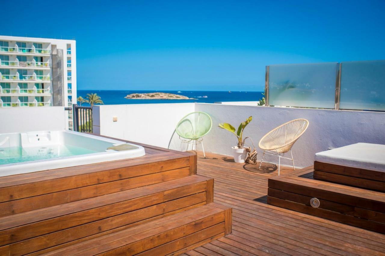 Royal Beach Luxury