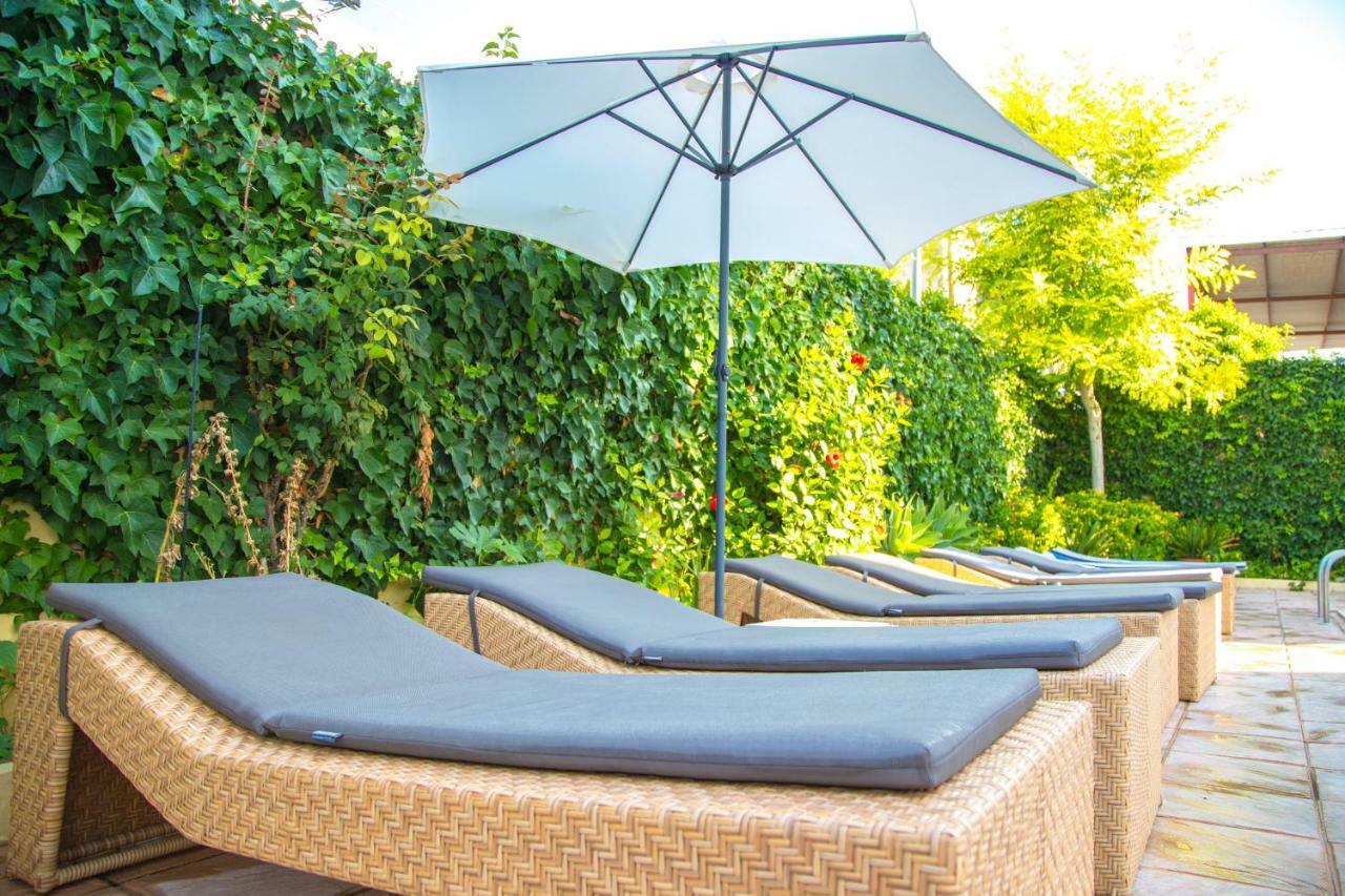 Valencia 2* San Antonio (Ibiza)