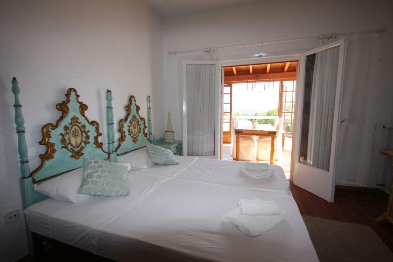 Pousada Alinda Santa Eulária des Riu