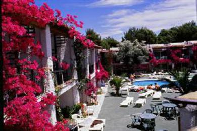 Apartahotel Del Sol Santa Eularia des Riu