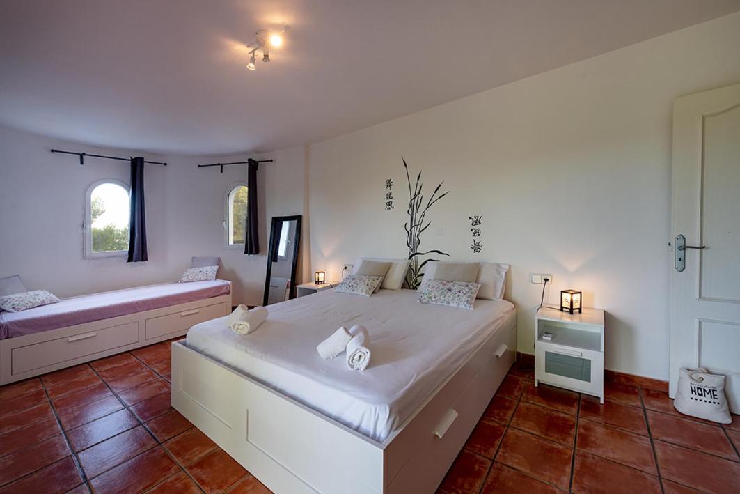 Villa Mercedes *