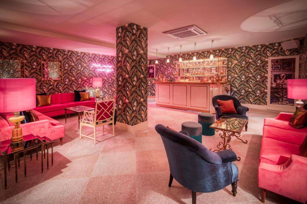 Wi-ki-woo Boutique San Antonio (Ibiza)
