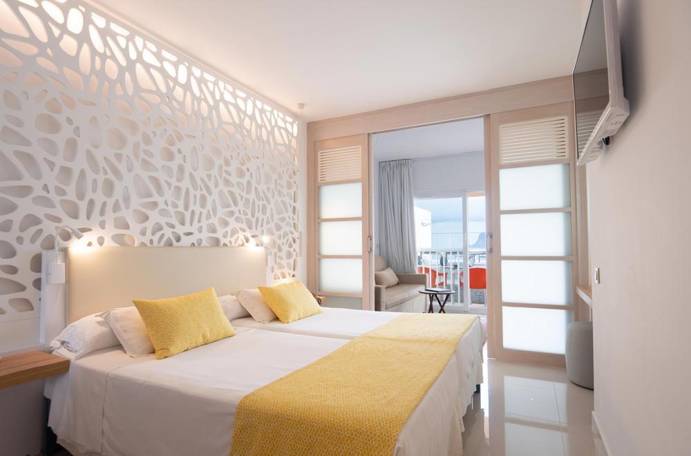 Sirenis Seaview Country Club Hotel 4*