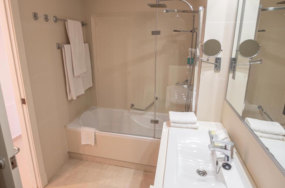 Sirenis Seaview Country Club 4*