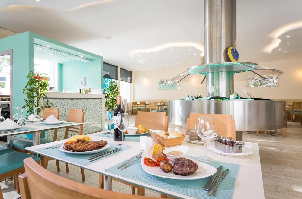 Sirenis Seaview Country Club Hotel 4*