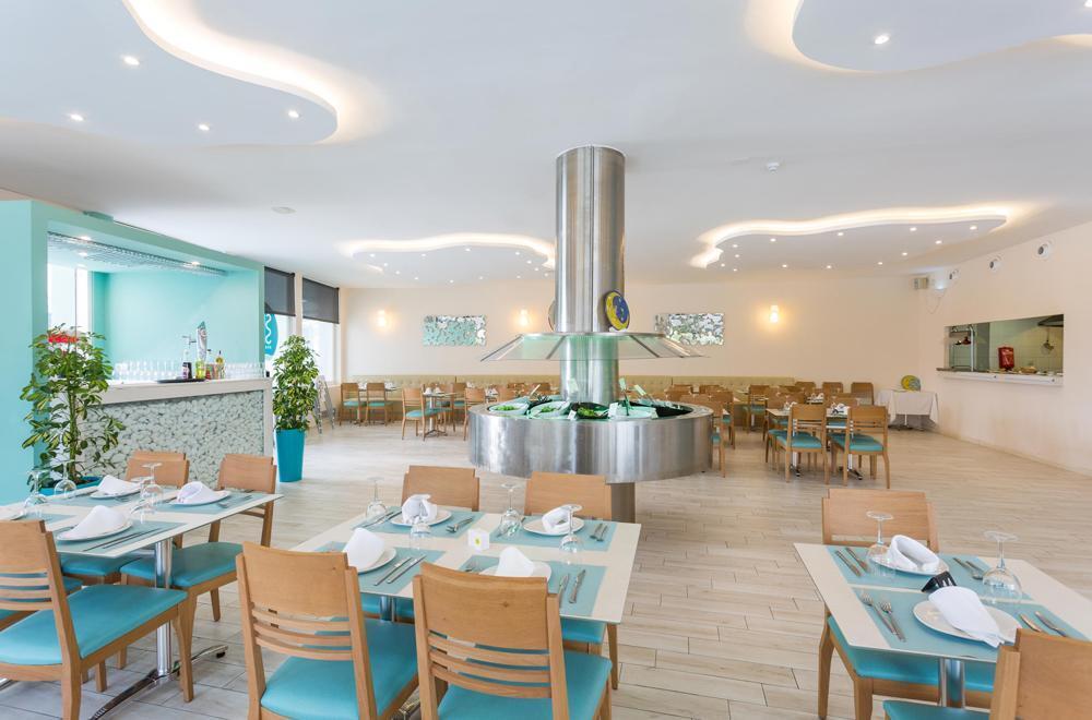 Hotel Sirenis Seaview Country Club