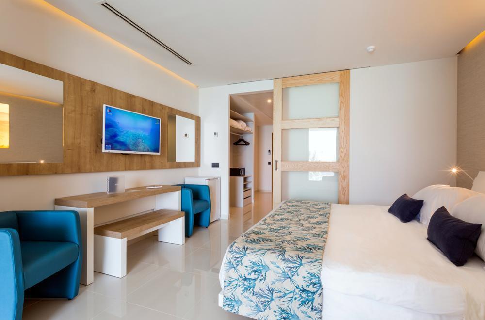 Sirenis Club Aura 4* San José
