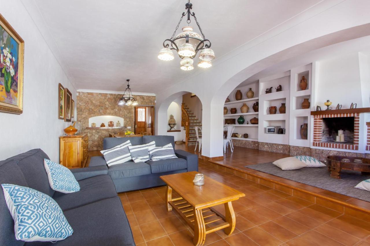 Paris Villa *
