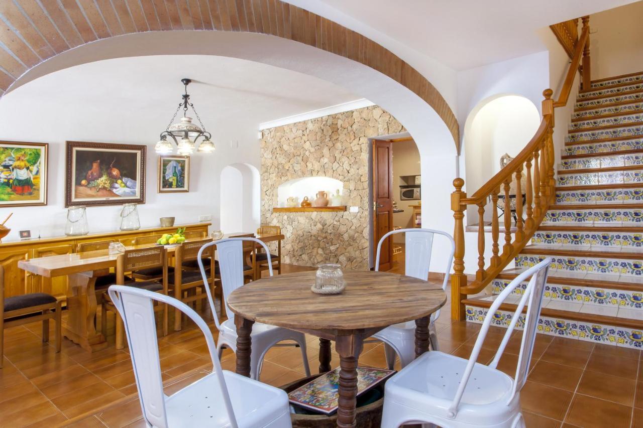 Paris Villa *