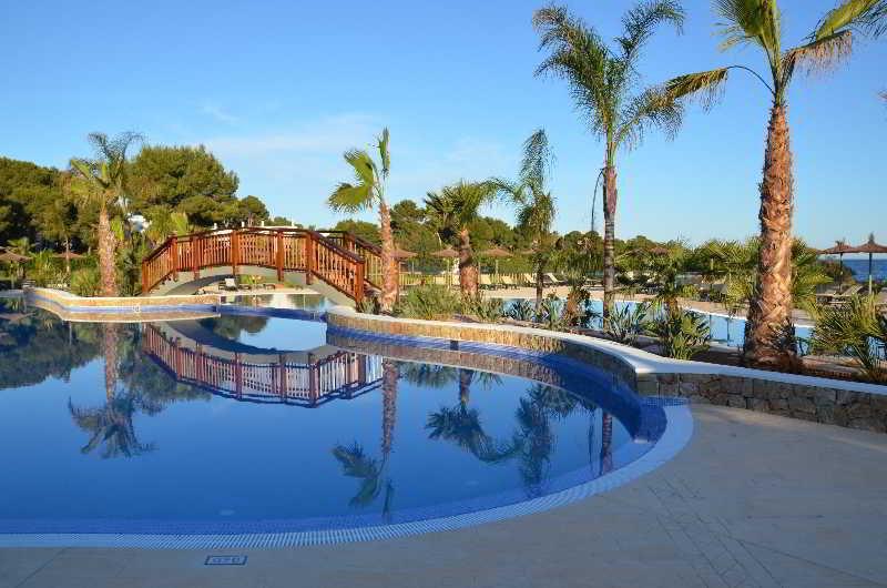 Club Cala Pada Aparthotel 2*