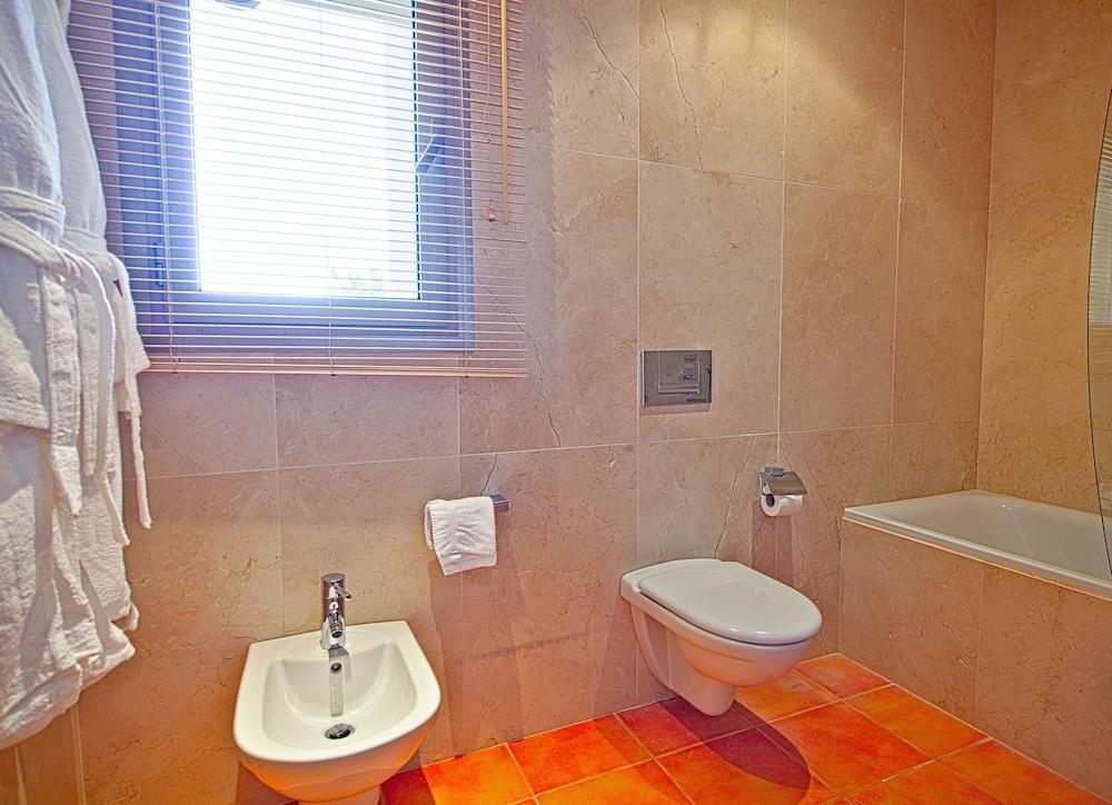 Jaume By Ocean Drive 4*